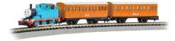 Bachmann N 24028 Thomas With Annie And Clarabel Train Set (Thomas & Friends Series) -Model Train Shop 24028 01 62059.1630511254