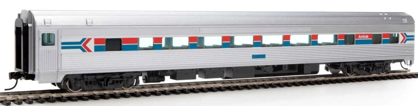Walthers Mainline HO 910-30016 85' Budd Large-Window Coach, Amtrak (Phase I)