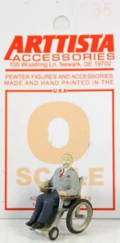 Arttista Accessories O 1535 Man In Wheelchair