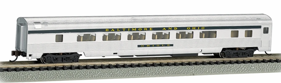 Bachmann Silver Series N 14753 85' Streamline Fluted-Side Coach, Baltimore And Ohio "Oriole" (Lighted)