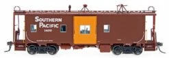 Centralia Car Shops HO 1301-08 C-40-4 Bay Window Caboose, Southern Pacific (1400-1499 As-Delivered) #1490